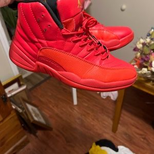 Jordan 12s